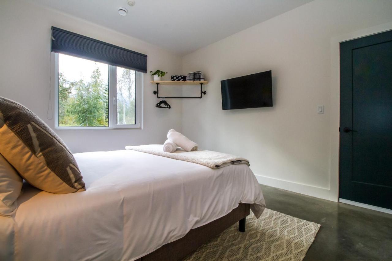 Arrows Edge Lodge Revelstoke Quarto foto